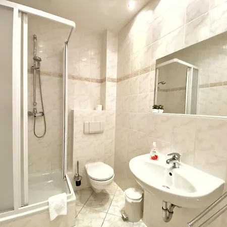 Appartamento - Anna Anna App 11 *